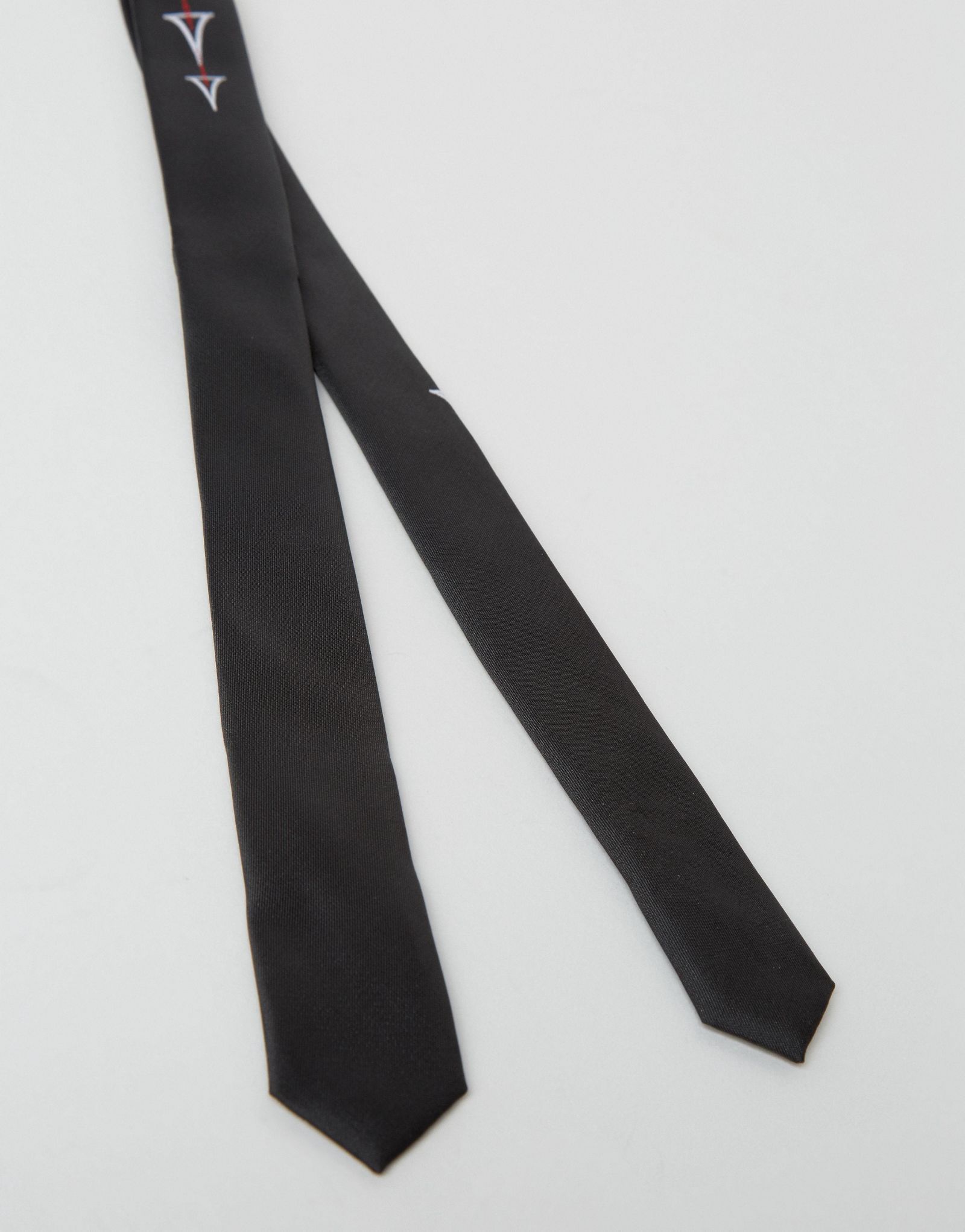ASOS Skinny Tie With Embroidery In Black