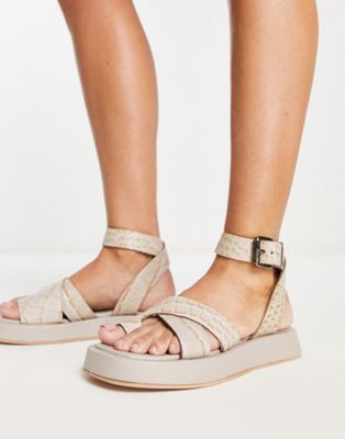 Palmer leather toe loop sandals in cream croc
