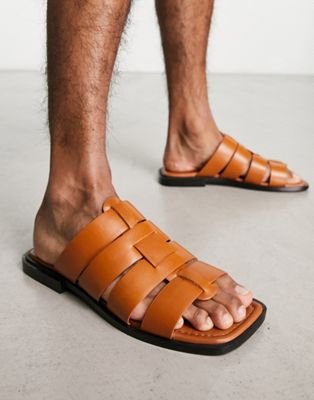 Sani flat sandals in spice tan leather