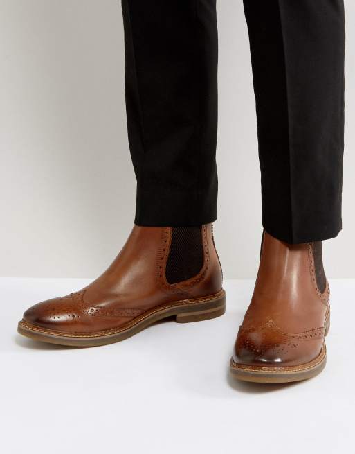 base brogue boots