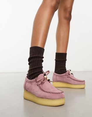 Wallabee shoes in dusty pink