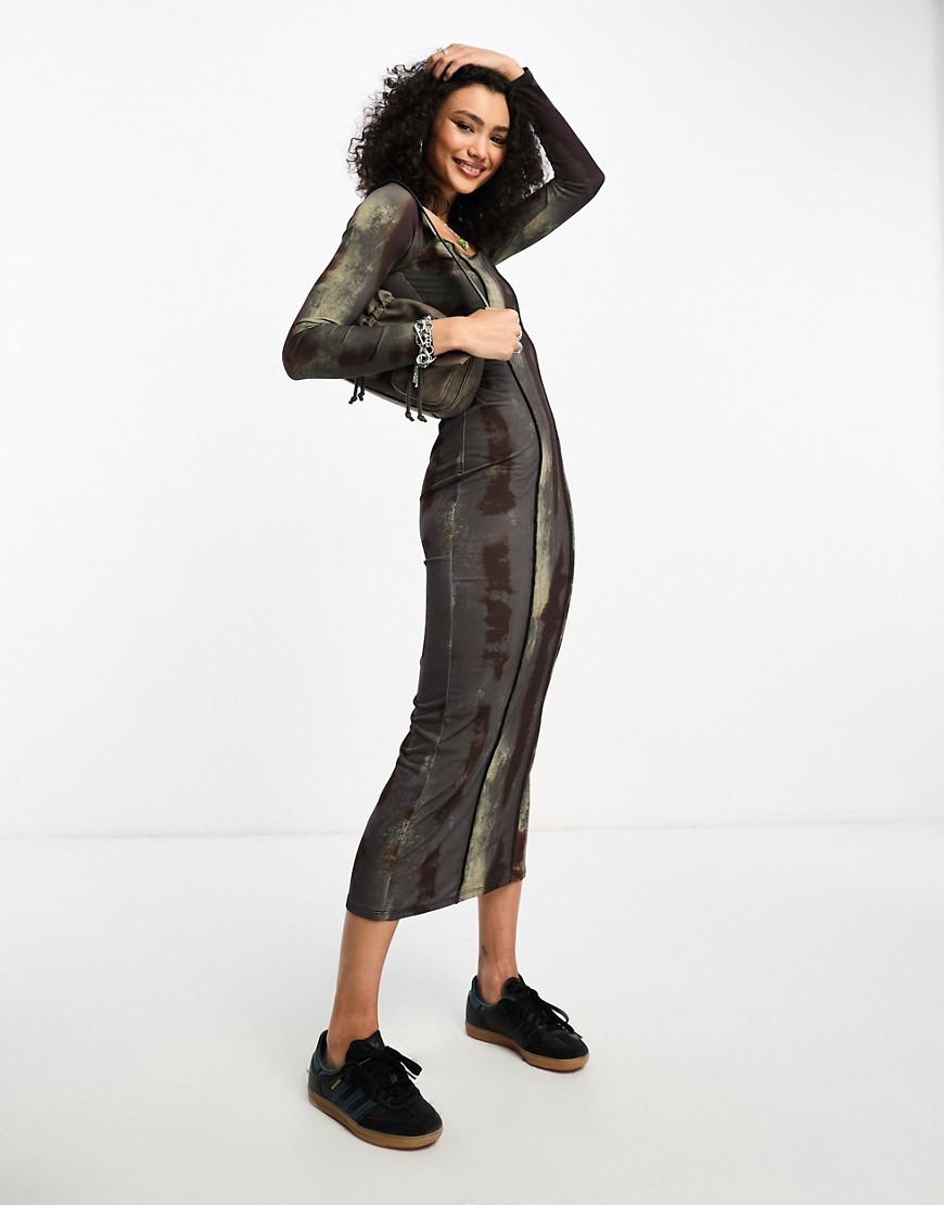 COLLUSION square neck abstract print maxi dress in grey