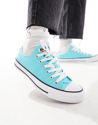 Chuck Taylor All Star Ox trainers in bright blue