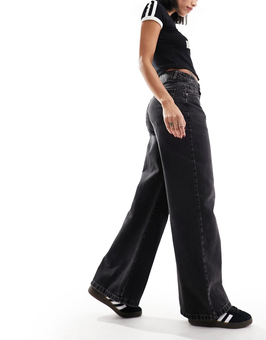 Cotton On Relaxed wide leg jean in black