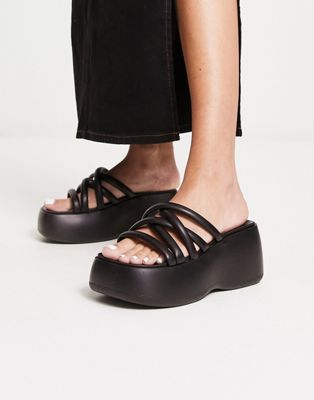 chunky sole strappy sandals in black