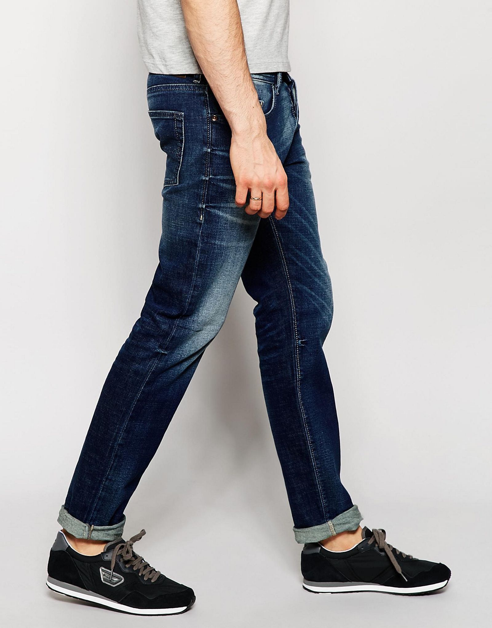 Diesel Jeans Buster 850K Regular Slim Fit Stretch Dark Blue Wash