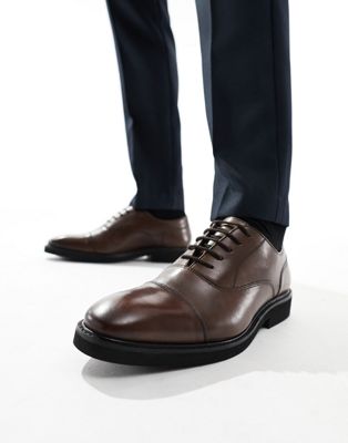 leather oxford lace up shoes in dark brown
