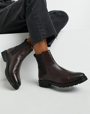 London flat chelsea boots in burgundy leather