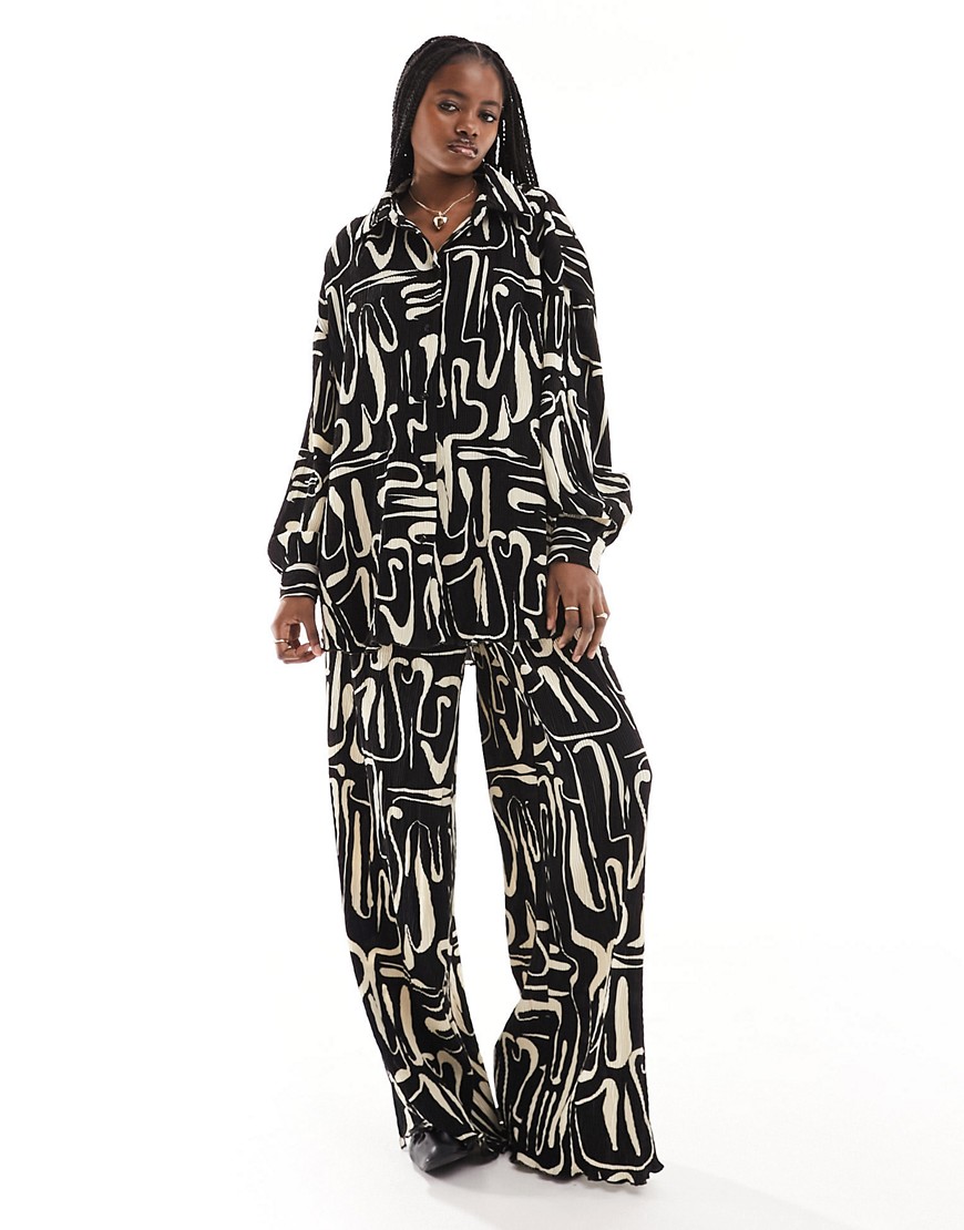 Extro & Vert plisse trousers in abstract print co-ord-Multi