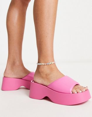 platform sandals in pink