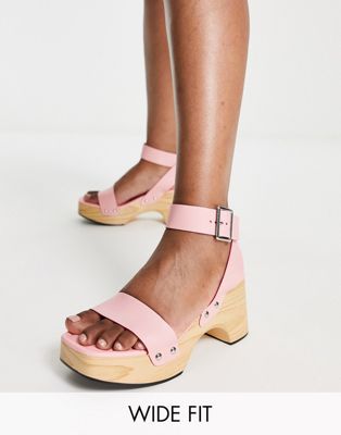 summer clog sandals in pink