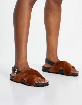teddy flat sandals in brown