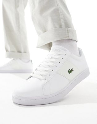 Carnaby trainers in white