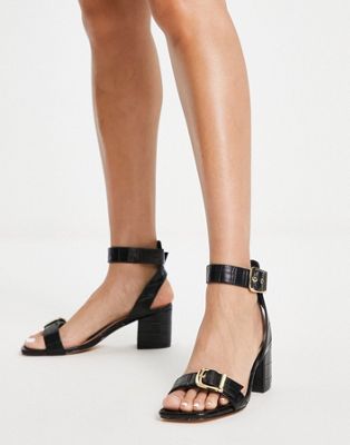 block heel sandals in black