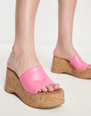 Zaharra cork platform sandal in hot pink