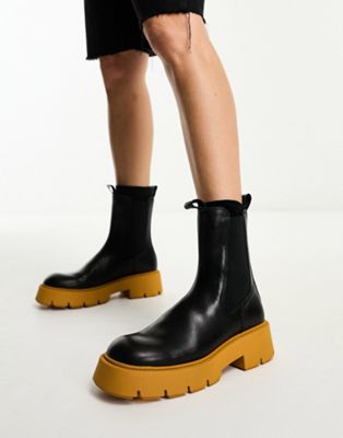ankle boots with chunky contrast sole in black