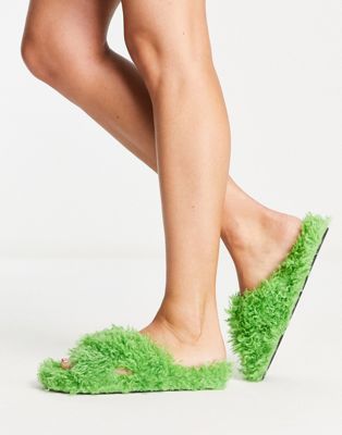 crossover fluffy slipper in green
