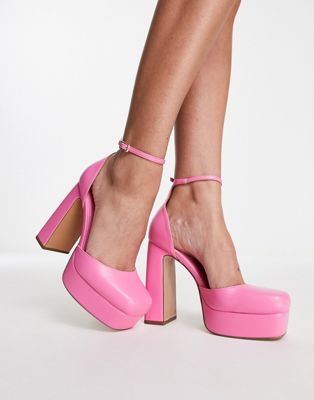 platform heeled shoes in pink