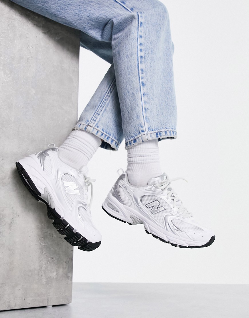 New Balance 530 sneakers in white and silver - WHITE