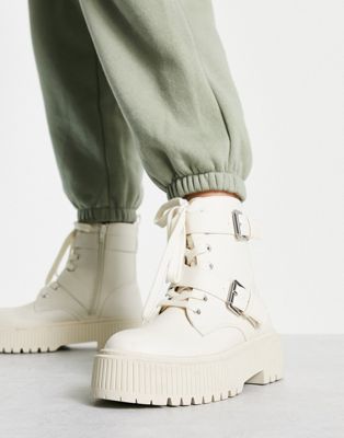 flat chunky lace up boot in off white