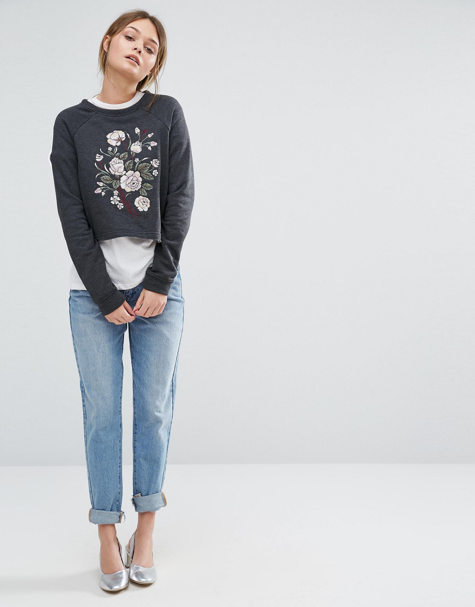 New Look Floral Embroidered Sweat Jumper