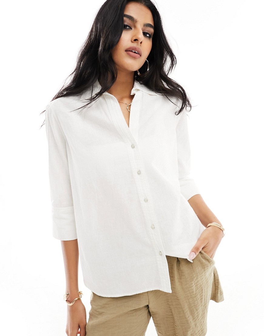 New Look long sleeve linen look shirt in white