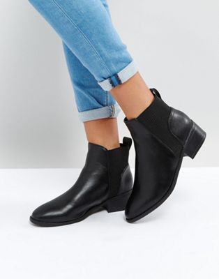 New Look Ribbed Flat Chelsea Boot