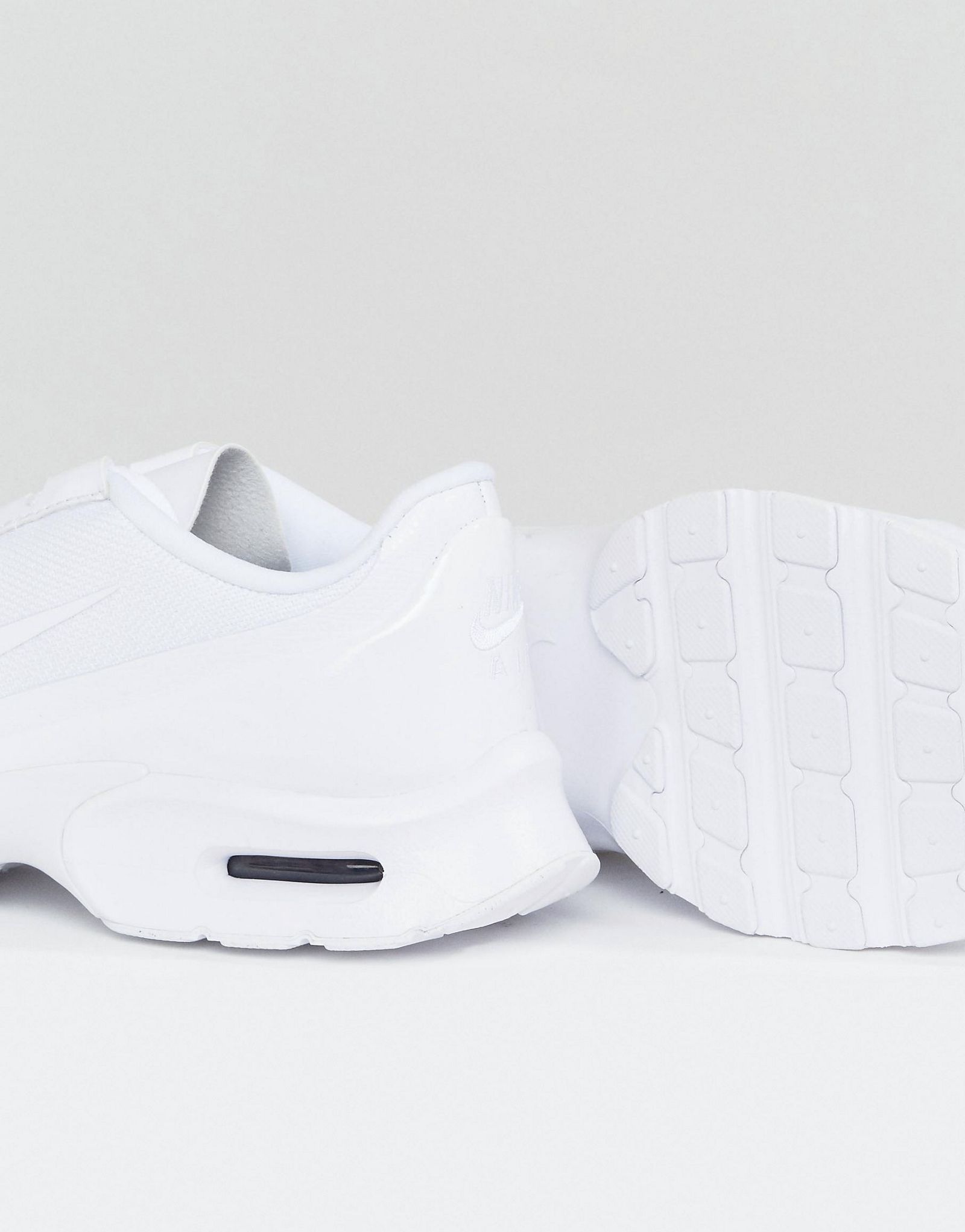 Nike Air Max Jewell Sneakers In White