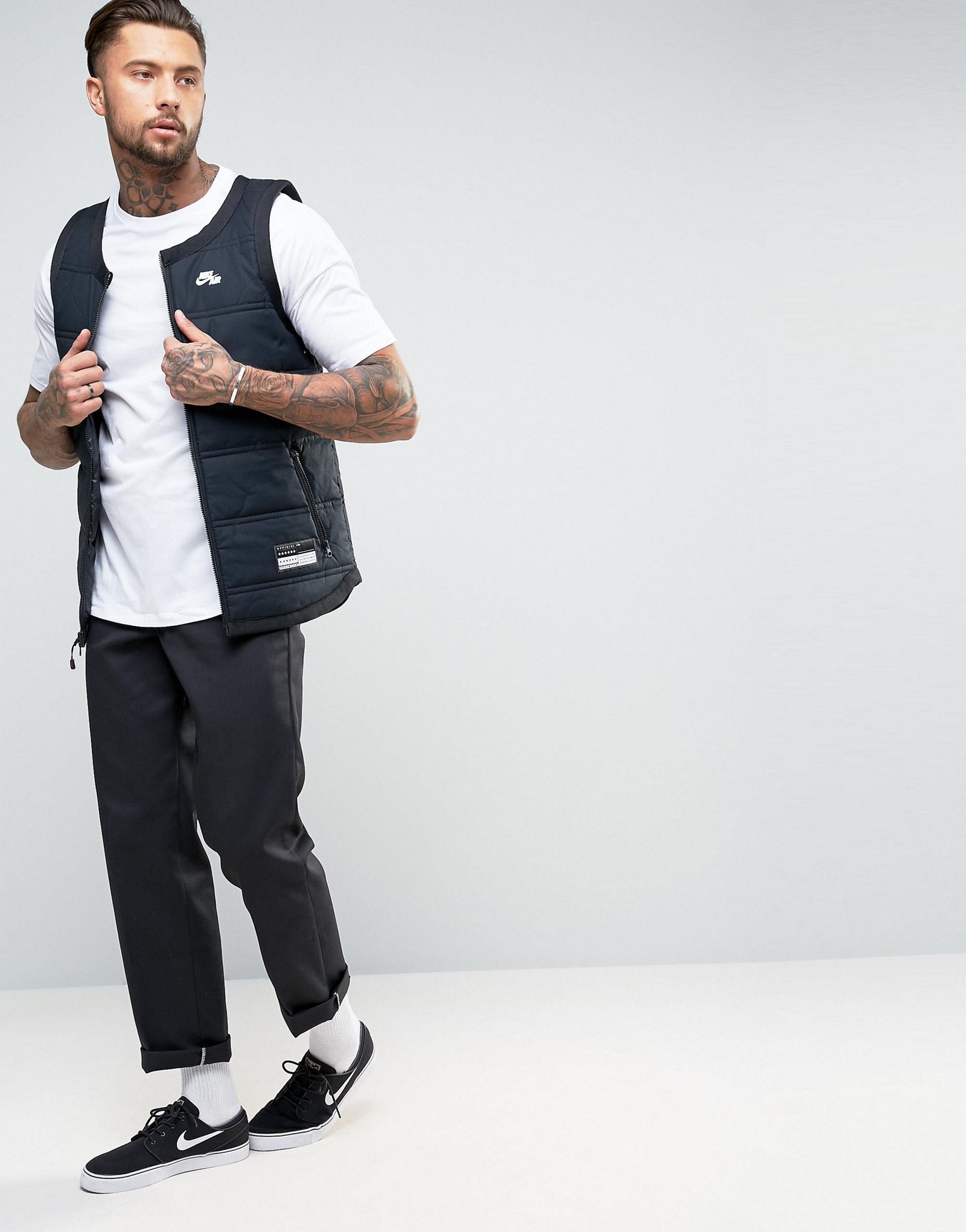 Nike Air Vest In Black 802648-010