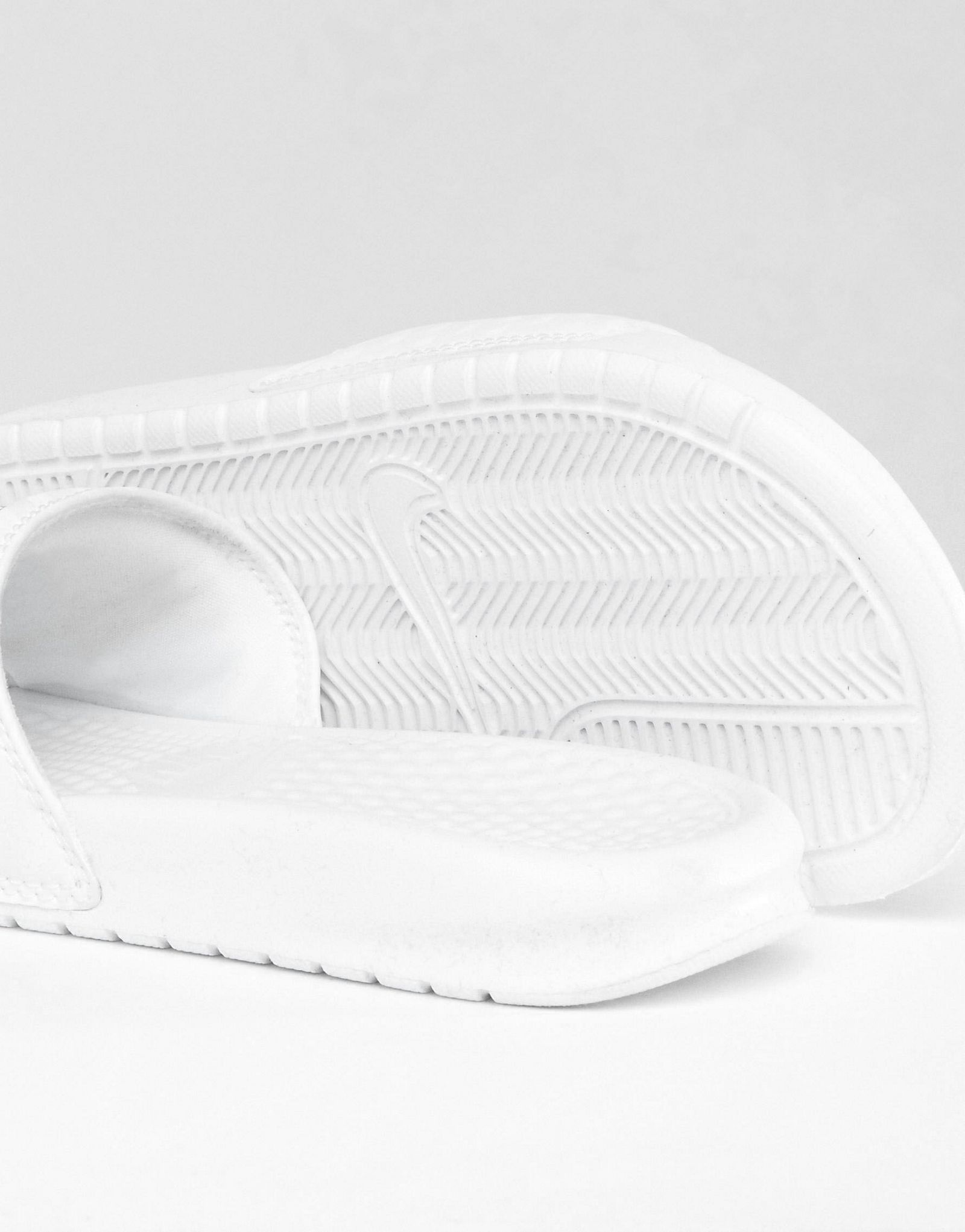 Nike Benassi Logo Sliders In White