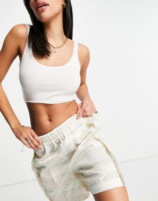 Nike Earth Day knitted mid rise shorts in multi - Click1Get2 Price Drop