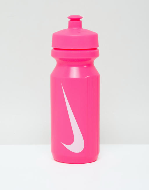 light pink nike drink bottle