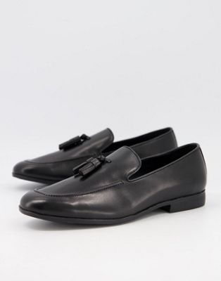 manage tassel loafers in black leather