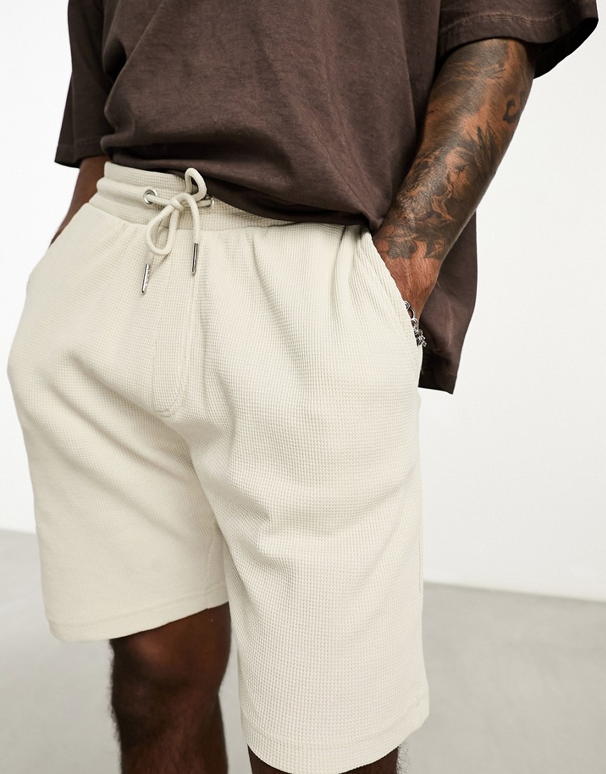 ONLY & SONS waffle jersey shorts in beige-Neutral