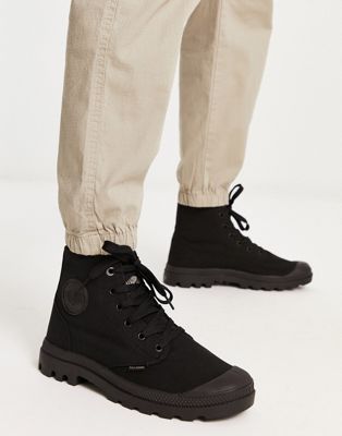 monochrome boots in black