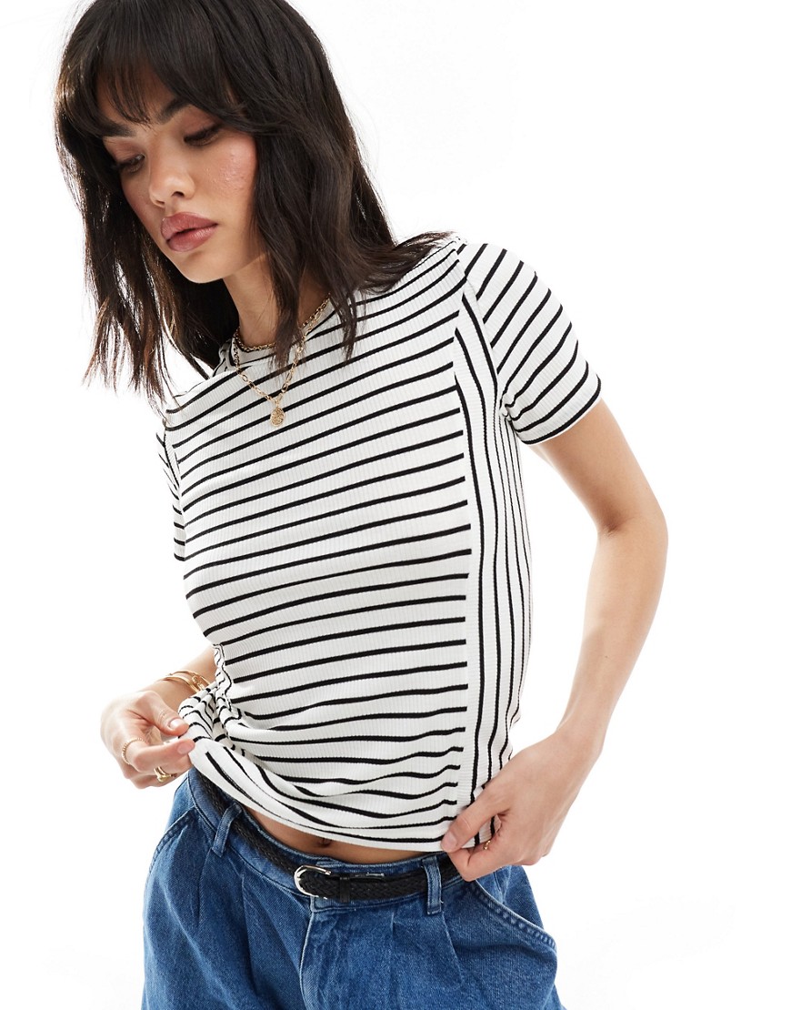 Pieces ribbed multi way stripe short sleeve t-shirt in mono