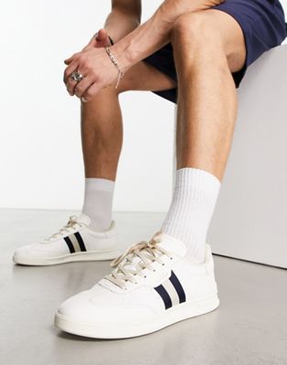 Aera leather trainer in white with side stripes