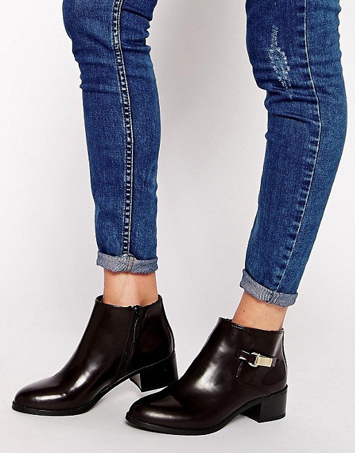 Pull&Bear | Pull & Bear Deep Brown Short Ankle Boots With Hardware ...