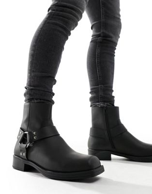 Pull&Bear boot with buckle detail in black