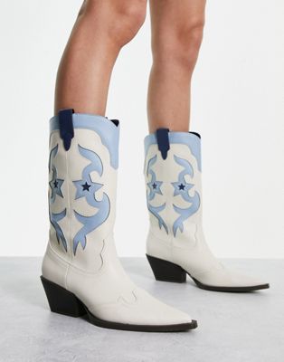 Pull&Bear contrast cowboy boots in ecru & blue
