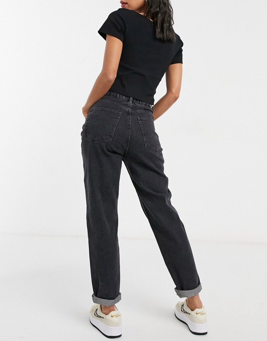 Pull & Bear elasticated waist mom jean in washed black