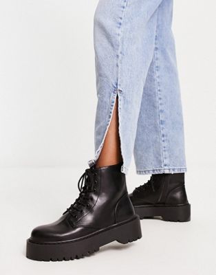 Pull&Bear lace up flatform boot in black