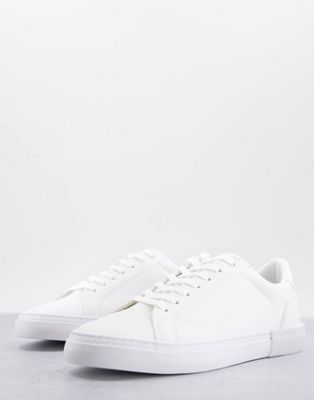 Pull&Bear lace up trainers in white