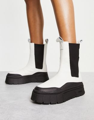 Mayze Stack boots in off white