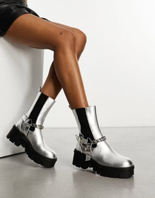 Greta chunky low ankle boot with hardware in silver