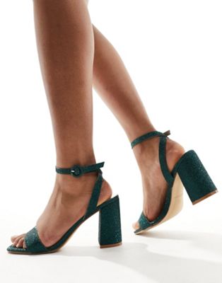 Wink mid block heeled sandal in green glitter