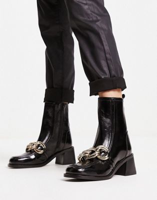 leather chain detail ankle boot in black