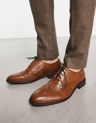 leather lace up brogue in brown