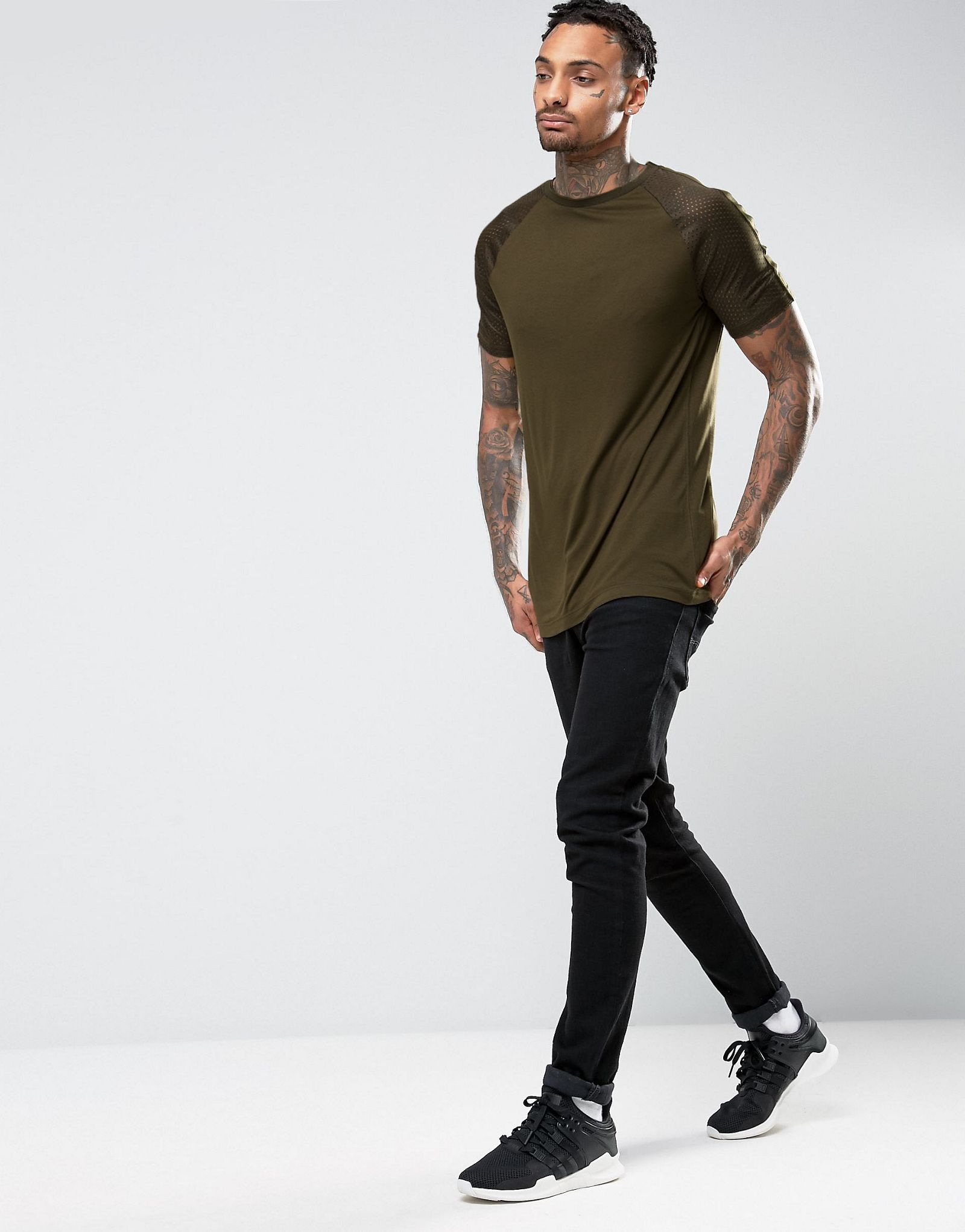 River Island T-Shirt With Perforated Sleeves In Khaki