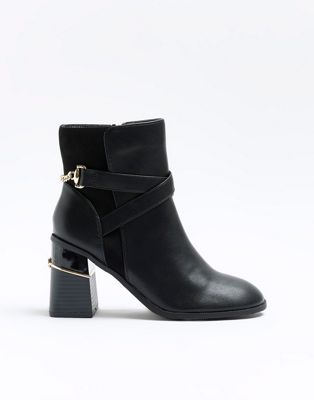 wide fit  block heeled boot in black